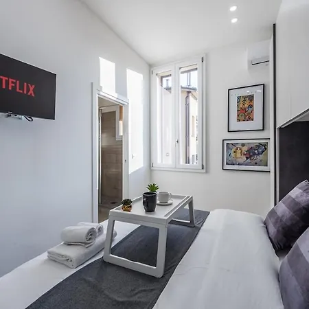 Train Station Deluxe 3 Bath * Bolonia
