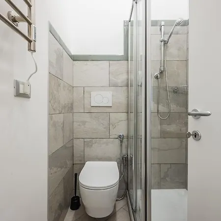 Train Station Deluxe 3 Bath Apartamento *