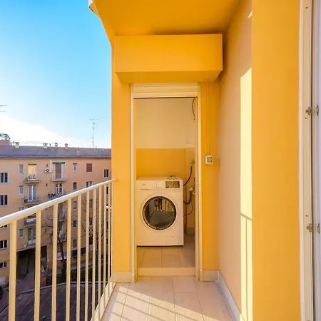 Train Station Deluxe 3 Bath Apartamento
